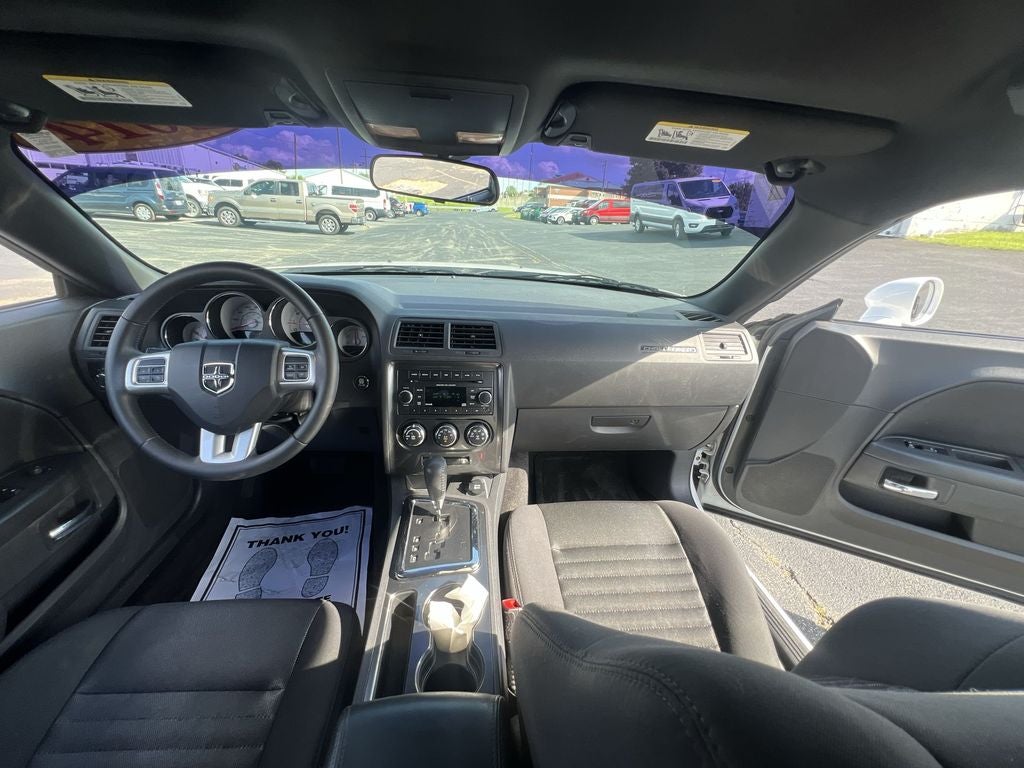 2014 Dodge Challenger SXT
