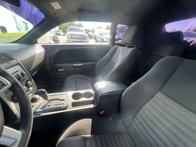 2014 Dodge Challenger SXT