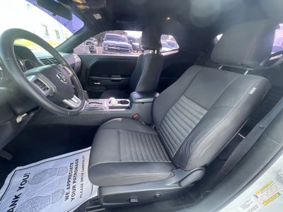 2014 Dodge Challenger SXT