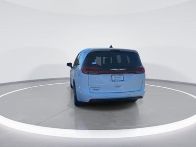 2023 Chrysler Pacifica Touring