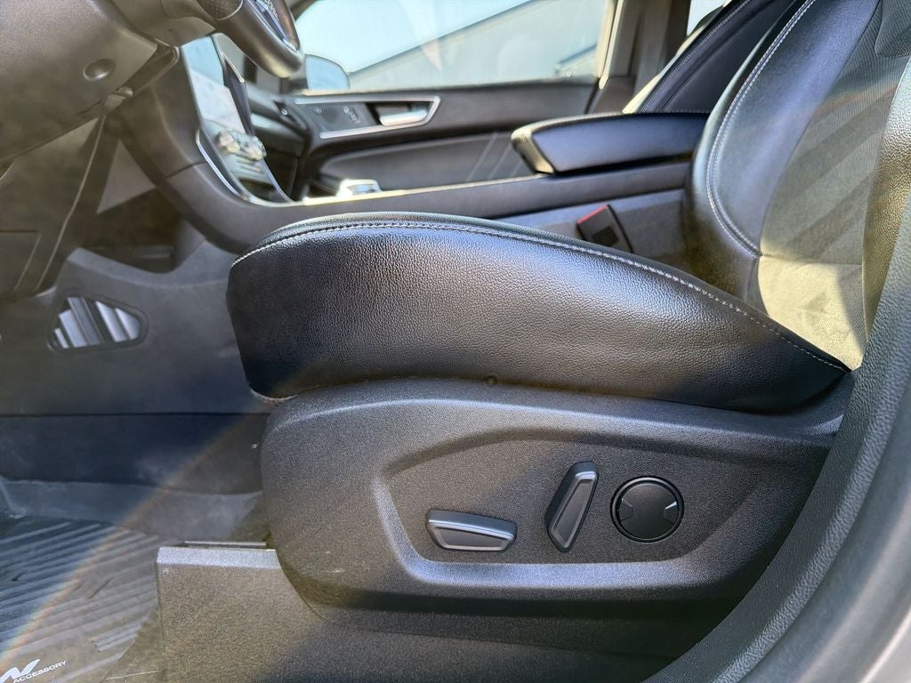2023 Ford Edge ST