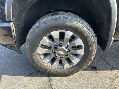 2024 Chevrolet Silverado 2500HD Custom