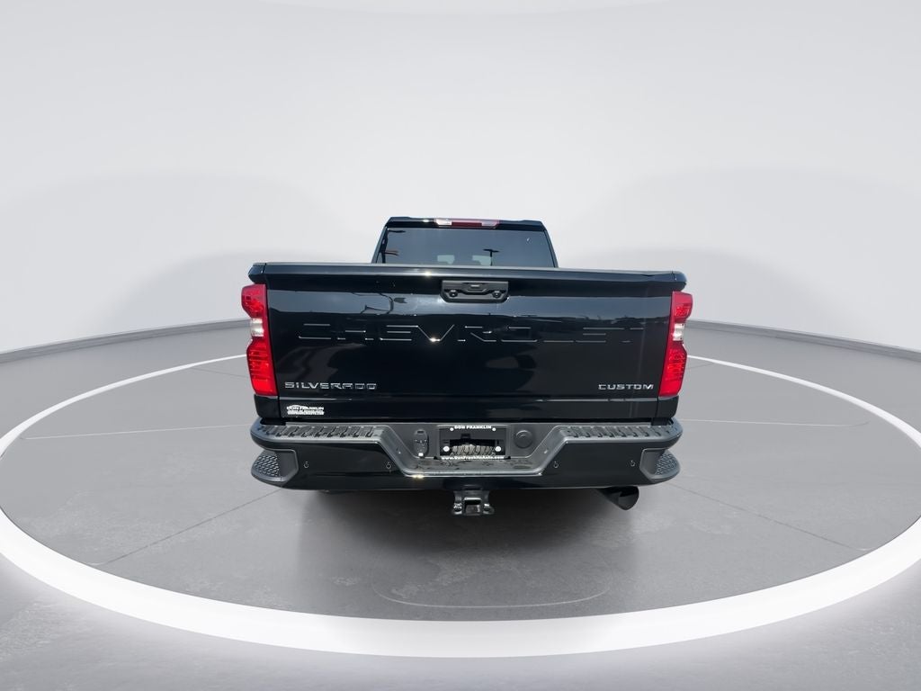 2024 Chevrolet Silverado 2500HD Custom