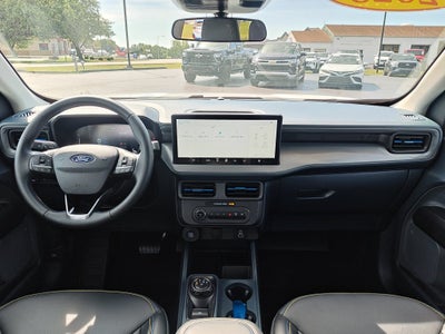 2025 Ford Maverick Lobo Standard