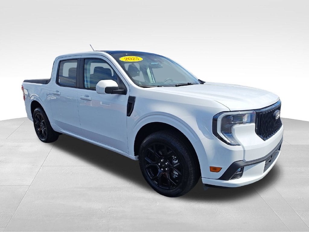 2025 Ford Maverick Lobo Standard