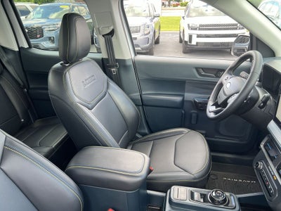 2025 Ford Maverick Lobo Standard