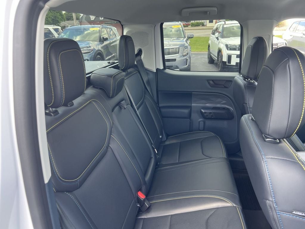 2025 Ford Maverick Lobo Standard