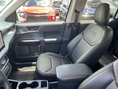 2025 Ford Maverick Lobo Standard