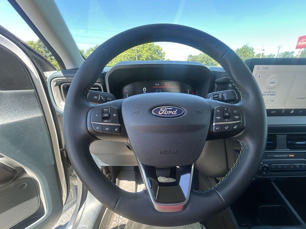 2025 Ford Maverick Lobo Standard