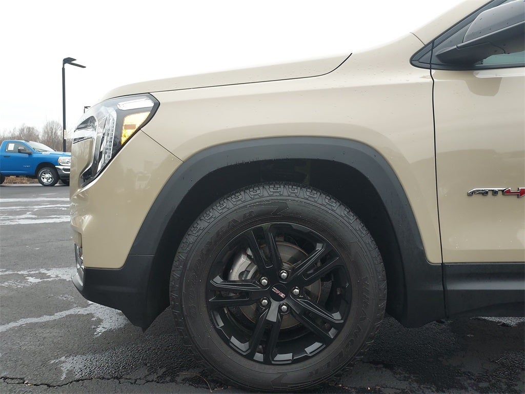 2022 GMC Terrain AT4