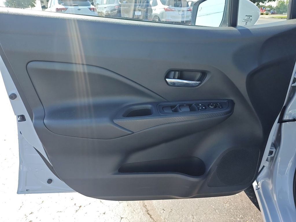 2024 Nissan Versa 1.6 SV