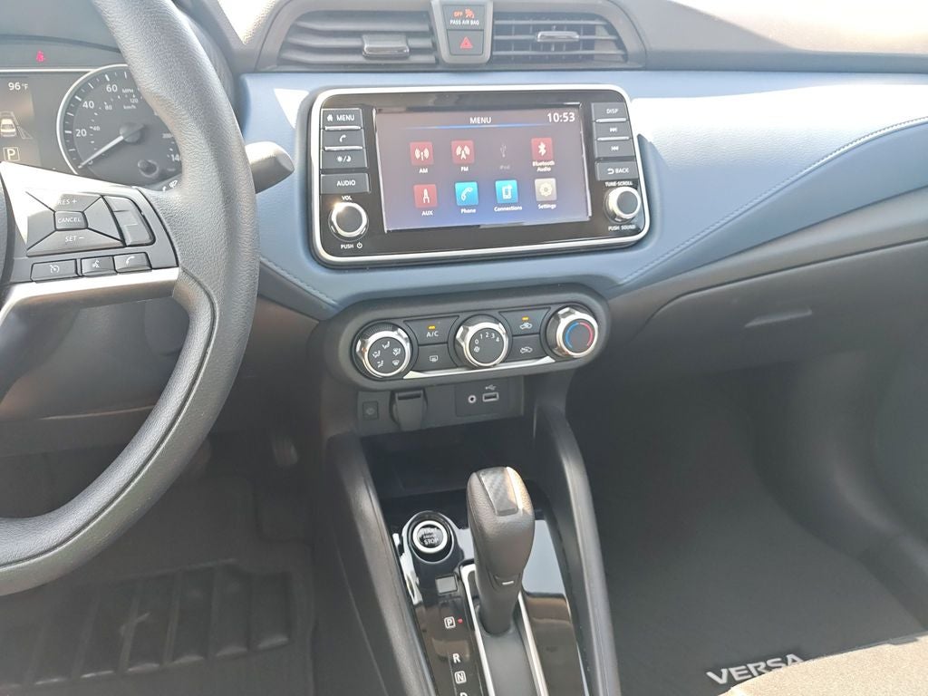 2024 Nissan Versa 1.6 SV