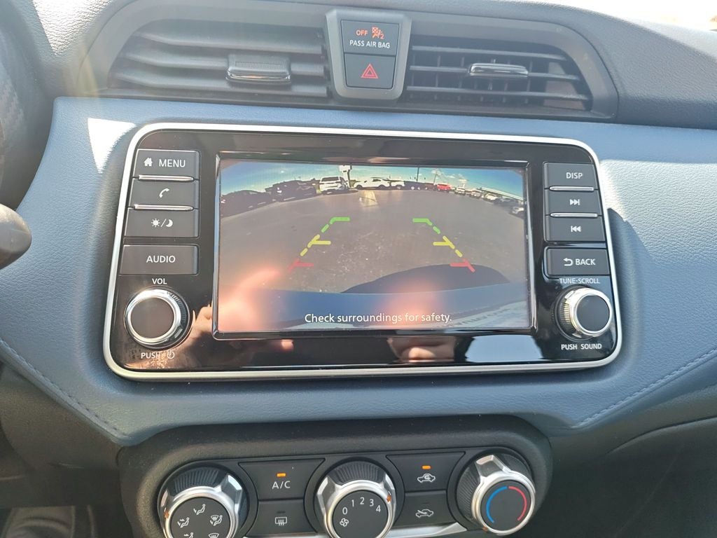 2024 Nissan Versa 1.6 SV