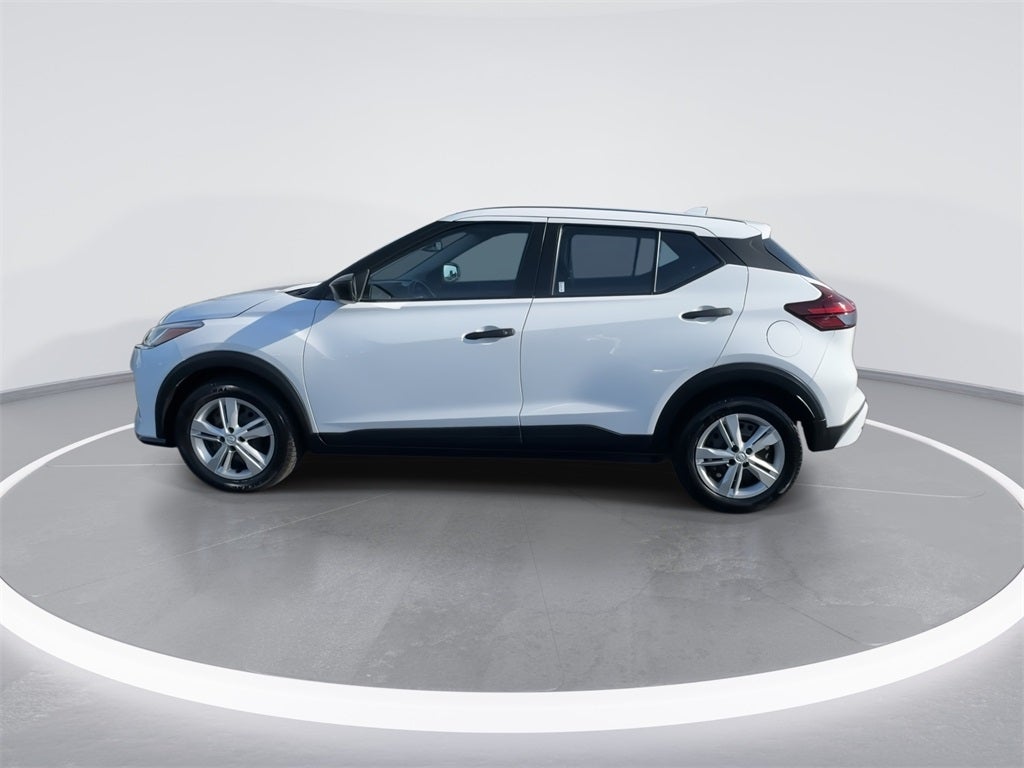 2022 Nissan Kicks S
