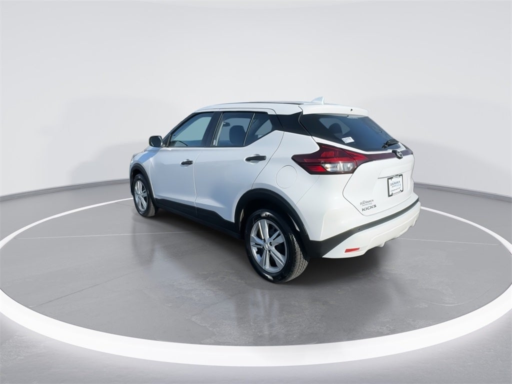 2022 Nissan Kicks S