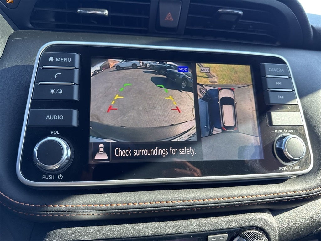 2020 Nissan Kicks SR