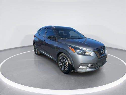 2020 Nissan Kicks SR