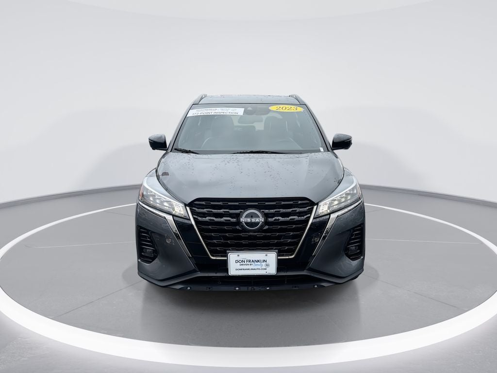 2023 Nissan Kicks SR
