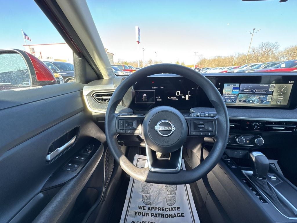 2025 Nissan Kicks SV