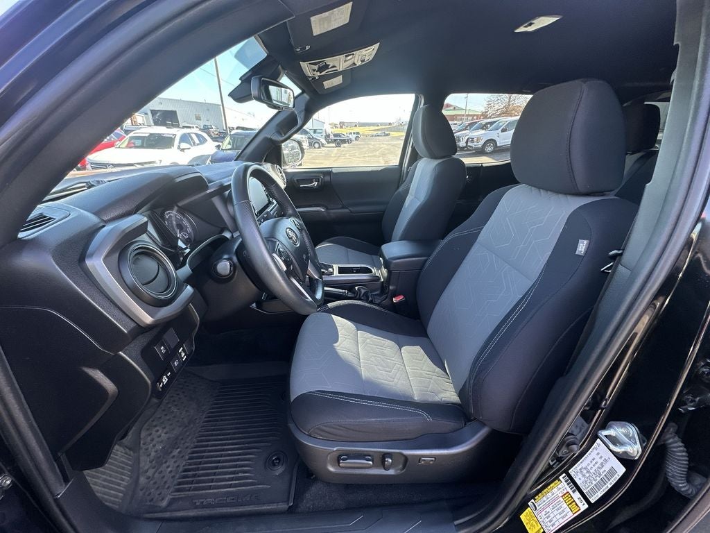 2021 Toyota Tacoma SR V6