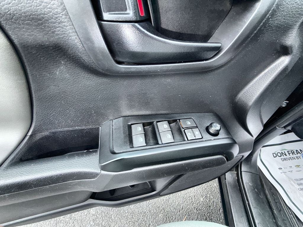 2023 Toyota Tacoma SR V6