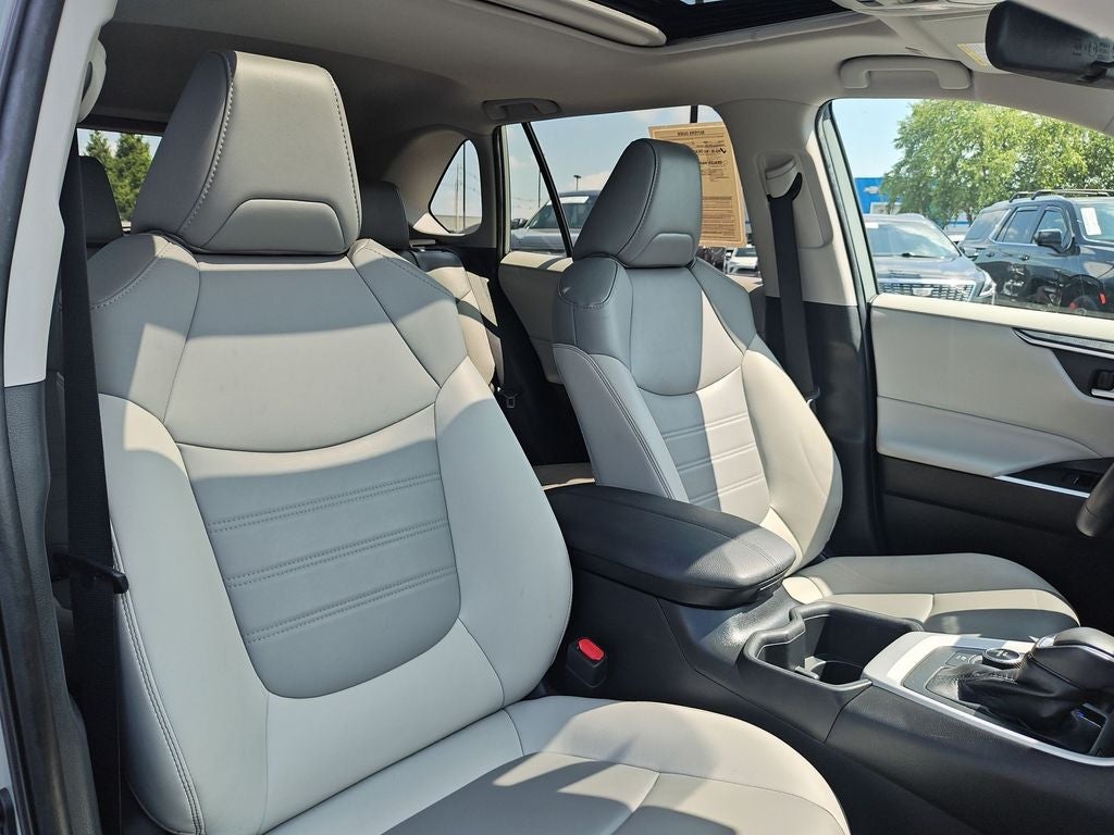 2023 Toyota RAV4 Hybrid XLE Premium