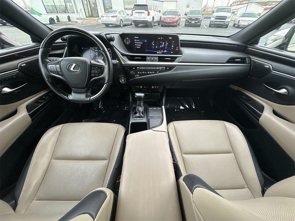 2019 Lexus ES 350