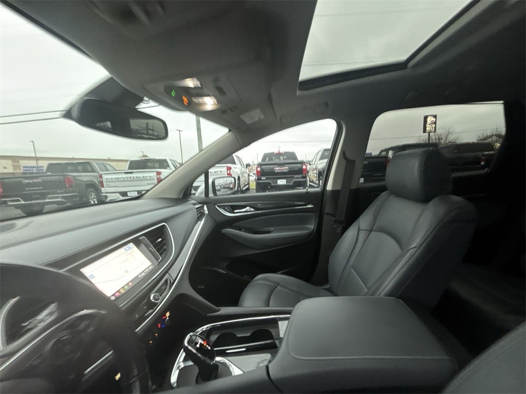 2021 Buick Enclave Essence