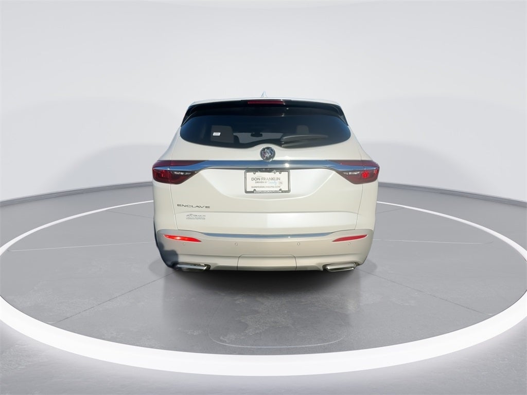 2021 Buick Enclave Essence