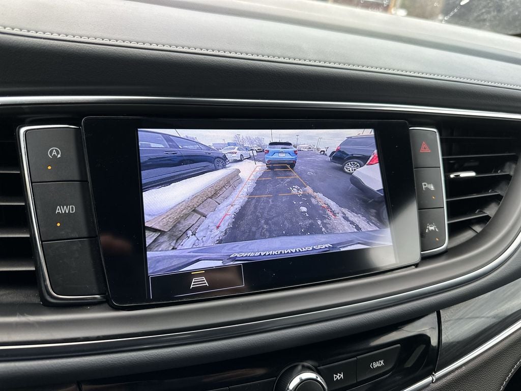 2024 Buick Enclave Essence