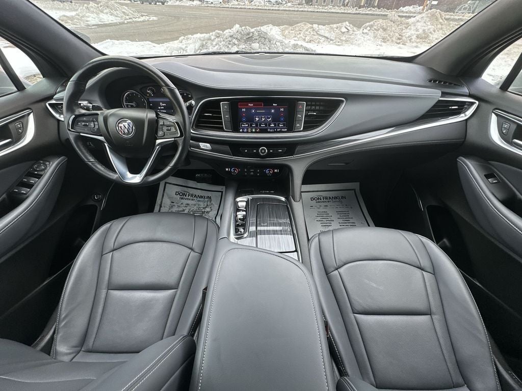 2024 Buick Enclave Essence