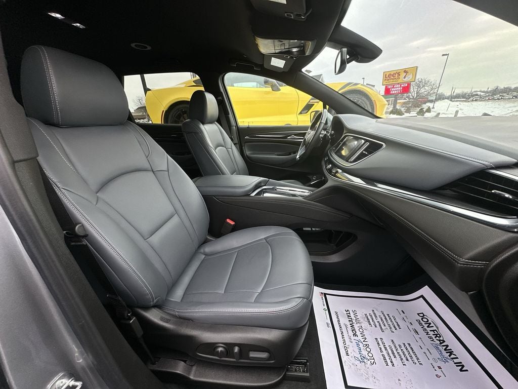 2024 Buick Enclave Essence