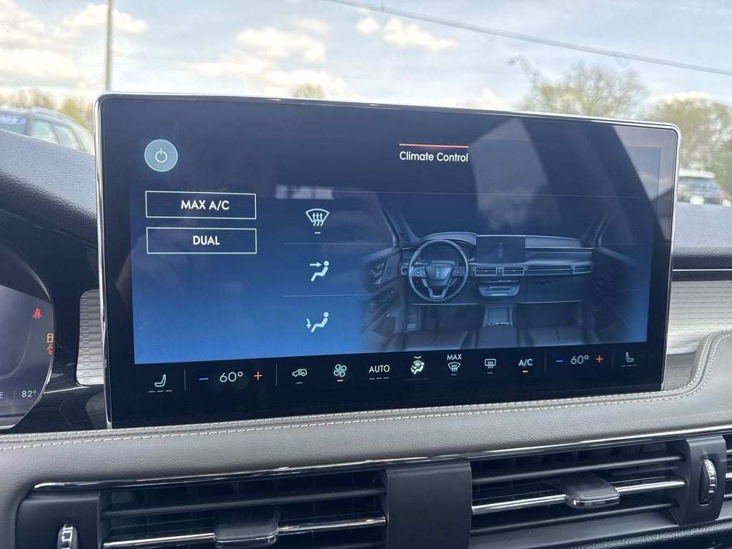 2025 Lincoln Corsair Premiere