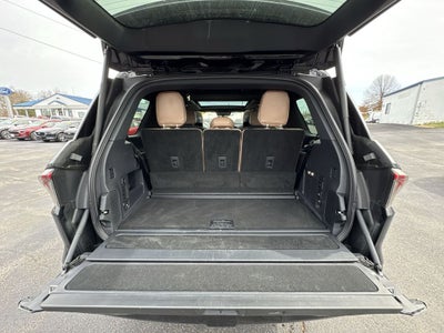 2025 Lincoln Navigator Black Label