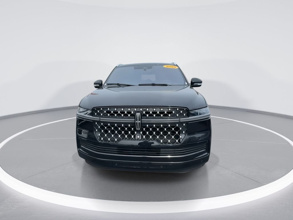 2025 Lincoln Navigator Black Label