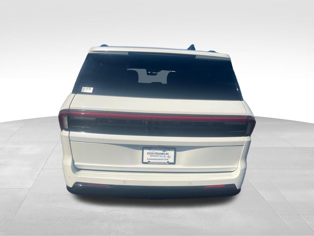 2025 Lincoln Navigator L Reserve