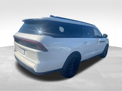 2025 Lincoln Navigator L Reserve