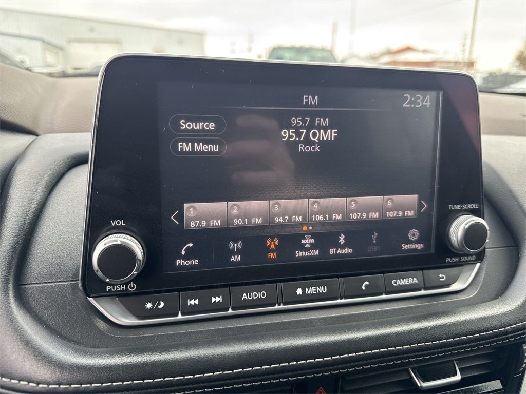 2021 Nissan Rogue SV