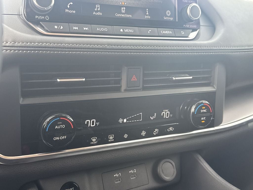 2025 Nissan Rogue SV