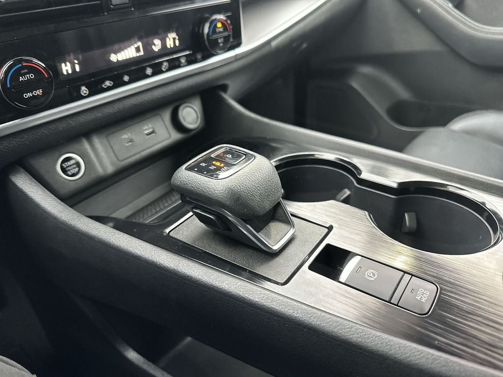 2023 Nissan Rogue SV premium pkg leather sunroof