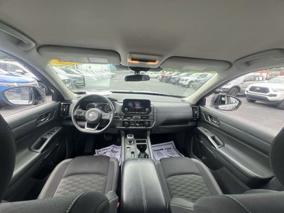 2023 Nissan Pathfinder S