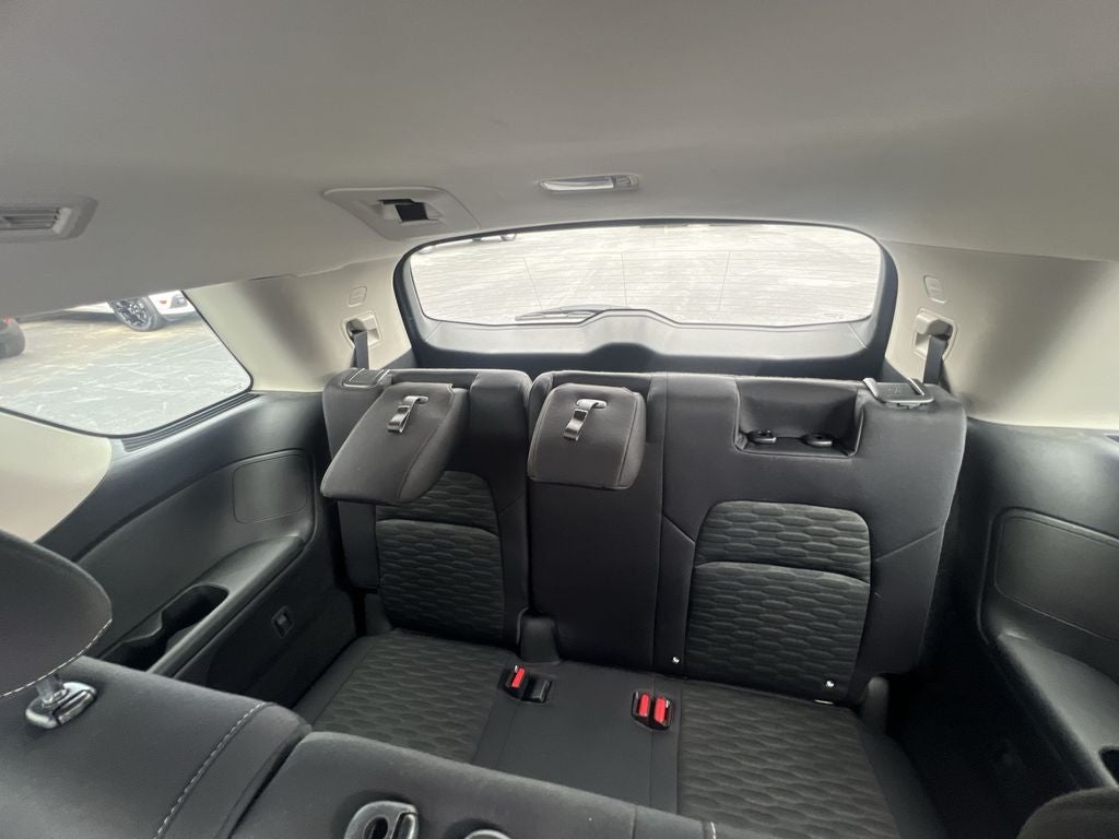2023 Nissan Pathfinder S