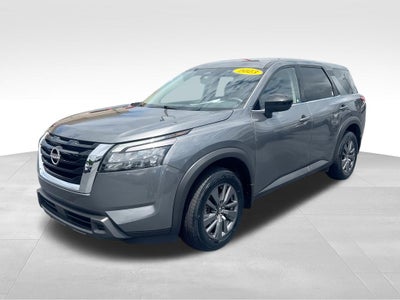2023 Nissan Pathfinder S