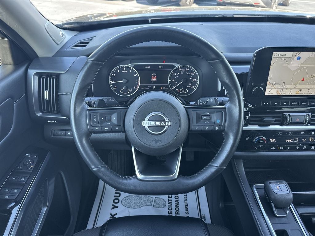 2023 Nissan Pathfinder SL