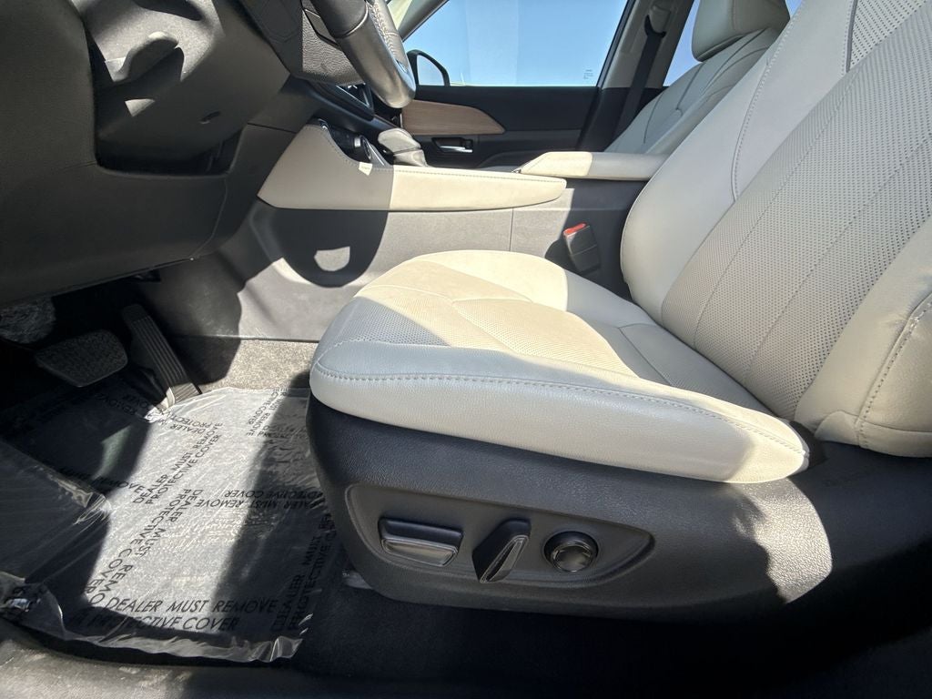 2024 Toyota Grand Highlander Platinum