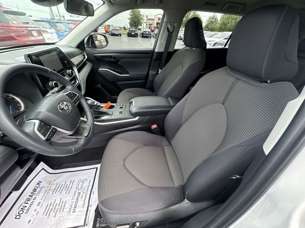 2023 Toyota Highlander Hybrid LE