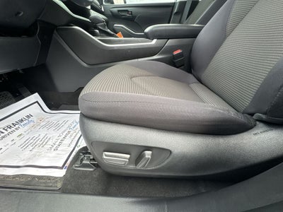 2023 Toyota Highlander Hybrid LE