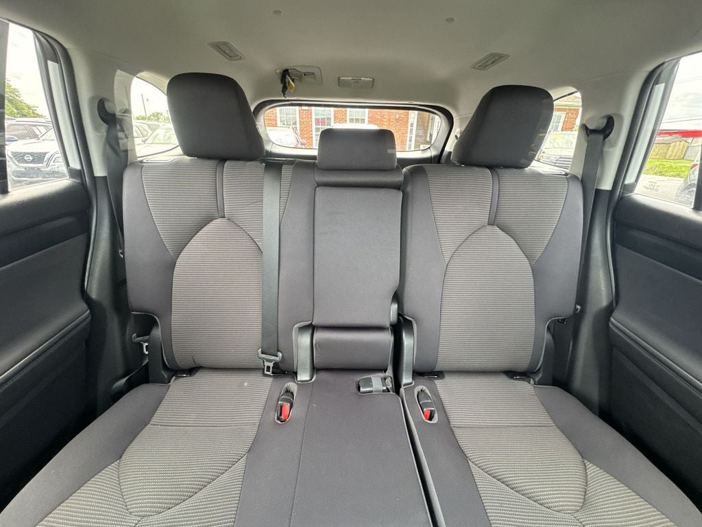 2023 Toyota Highlander Hybrid LE