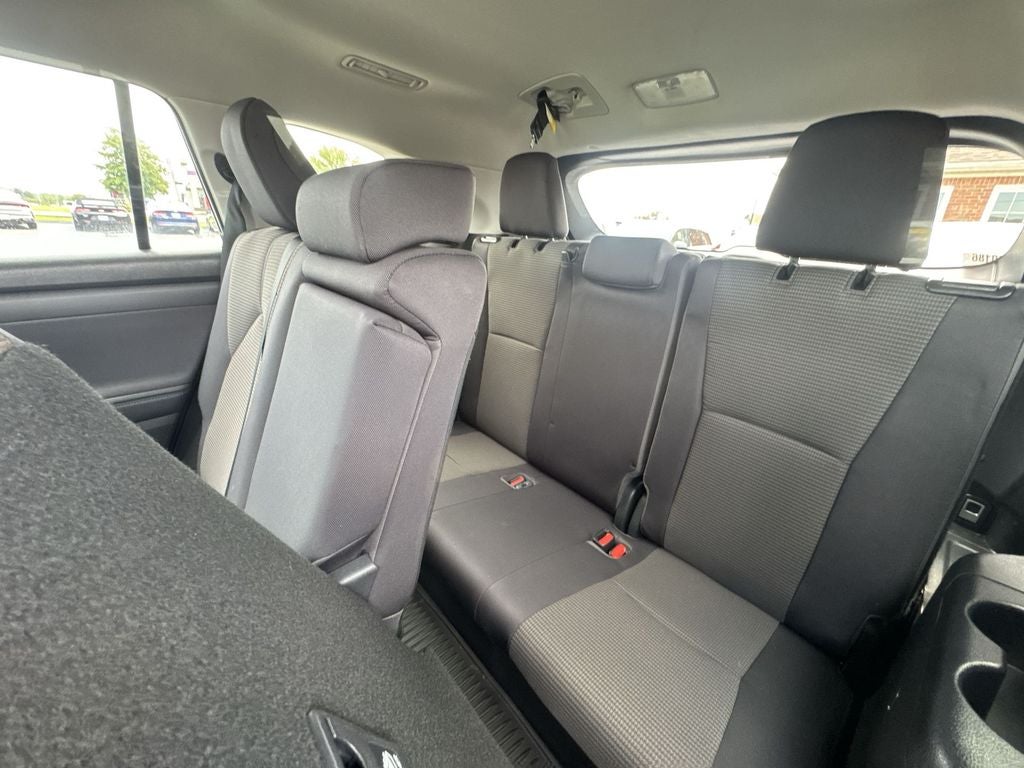 2023 Toyota Highlander Hybrid LE