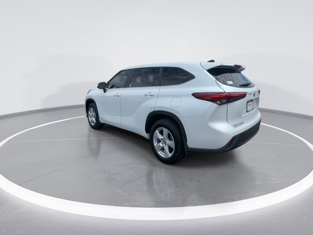 2023 Toyota Highlander Hybrid LE